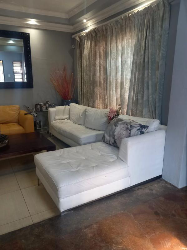 2 Bedroom Property for Sale in Parow Western Cape